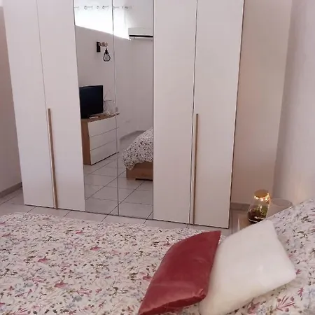 Apartment Casa Ragno, Vista Mare E Parcheggio Gratuito In Strada Molfetta