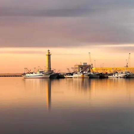 Casa Ragno, Vista Mare E Parcheggio Gratuito In Strada